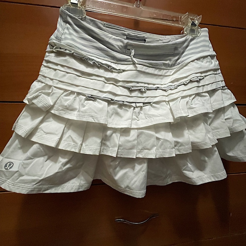 Lululemon skort
